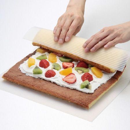 Mnm Box Deals | Cakeland Silicone Makimaki Wave Roll Mat Cakeland Silicone Makimaki Wave Roll Mat - Image 3