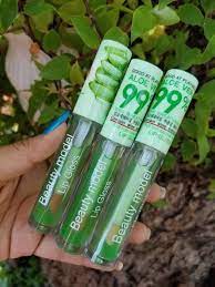 Mnm Box Deals | 99% Aloe Vera Lip Gloss Thin Breathable 99% Aloe Vera Lip Gloss Thin Breathable - Image 4