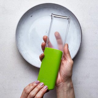 Mnm Box Deals | Portable Waste Collecting Peeler Portable Waste Collecting Peeler - Image 7