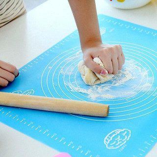 Mnm Box Deals | Silicone Non-Stick Baking Mat Silicone Non-Stick Baking Mat - Image 3
