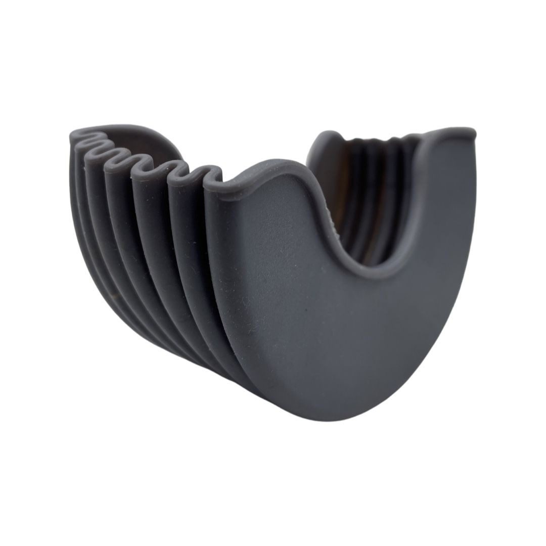Mnm Box Deals | Burger Buddy Silicone Holder Burger Buddy Silicone Holder - Image 10