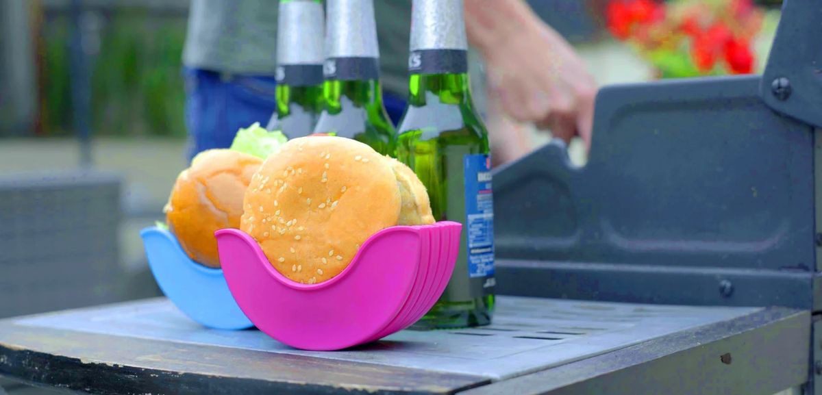 Mnm Box Deals | Burger Buddy Silicone Holder Burger Buddy Silicone Holder - Image 3