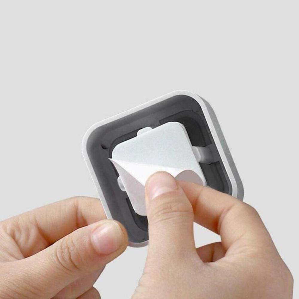 Mnm Box Deals | Wall Mounted Push-Pull Towel Holder Wall Mounted Push-Pull Towel Holder - Image 6