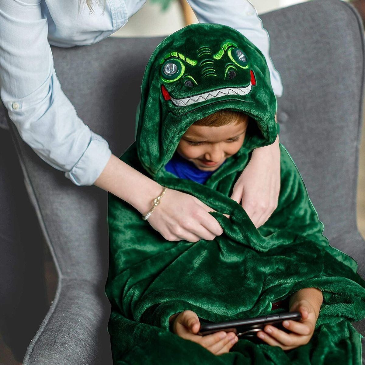 Mnm Box Deals | Kids Led Light Eyes Blanket Kids LED Light Eyes Blanket - Image 4