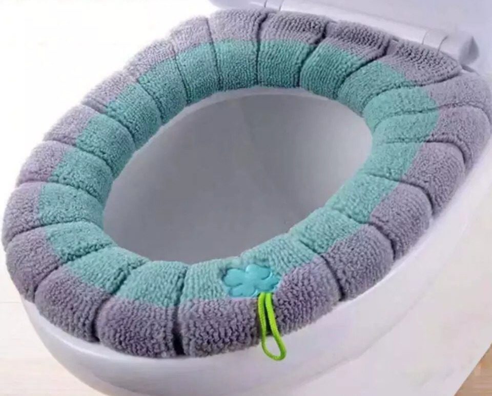 Mnm Box Deals | Re-Useable Toilet Seat Cover Re-useable Toilet Seat Cover - Image 4