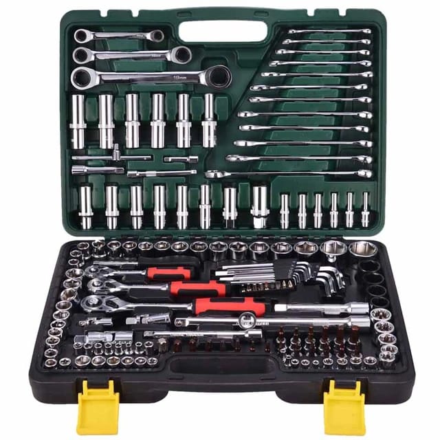 151 Piece Chrome Vanadium Tool Ratchet Set