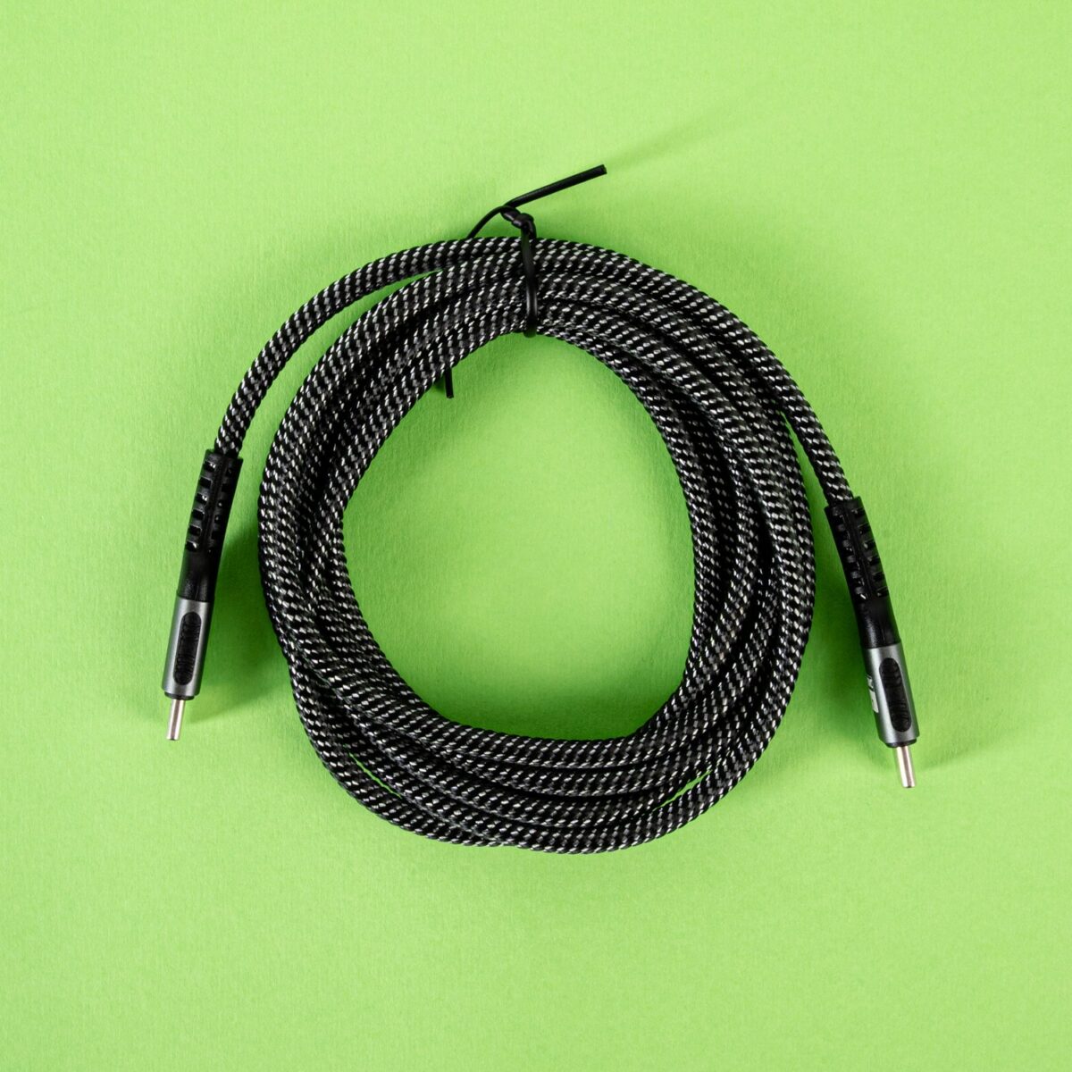 Mnm Box Deals | Gizzu 240W 480Mbps Type-C 2M Cable GIZZU 240W 480Mbps Type-C 2m Cable - Image 3