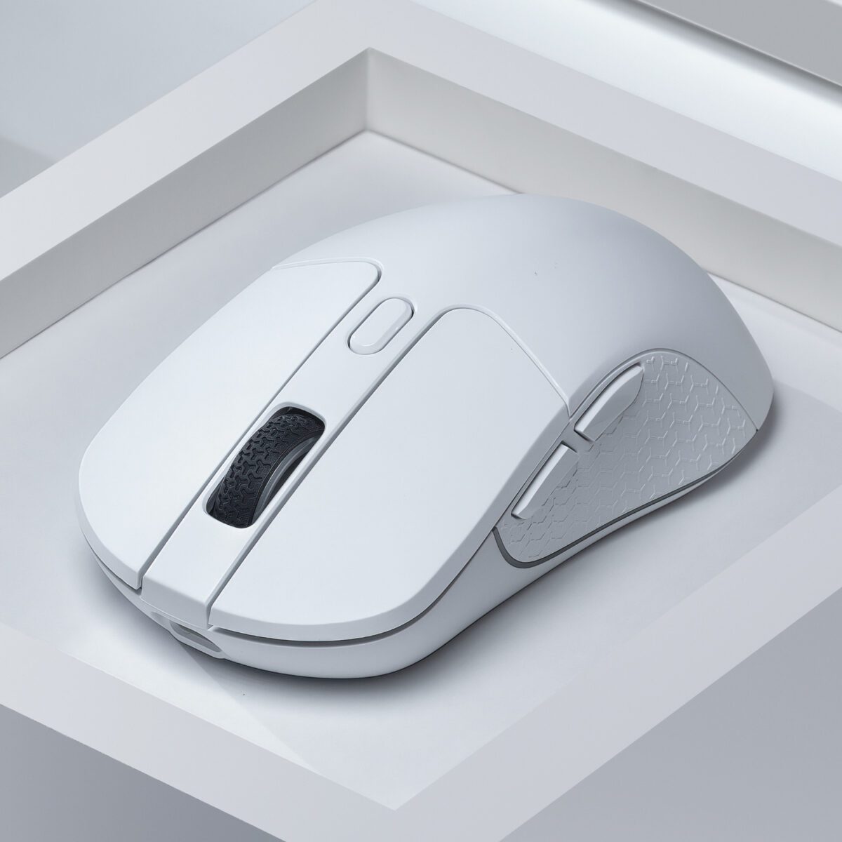 Mnm Box Deals | Keychron M3 Rgb Wireless Optical Mouse - White Keychron M3 RGB Wireless Optical Mouse - White - Image 4