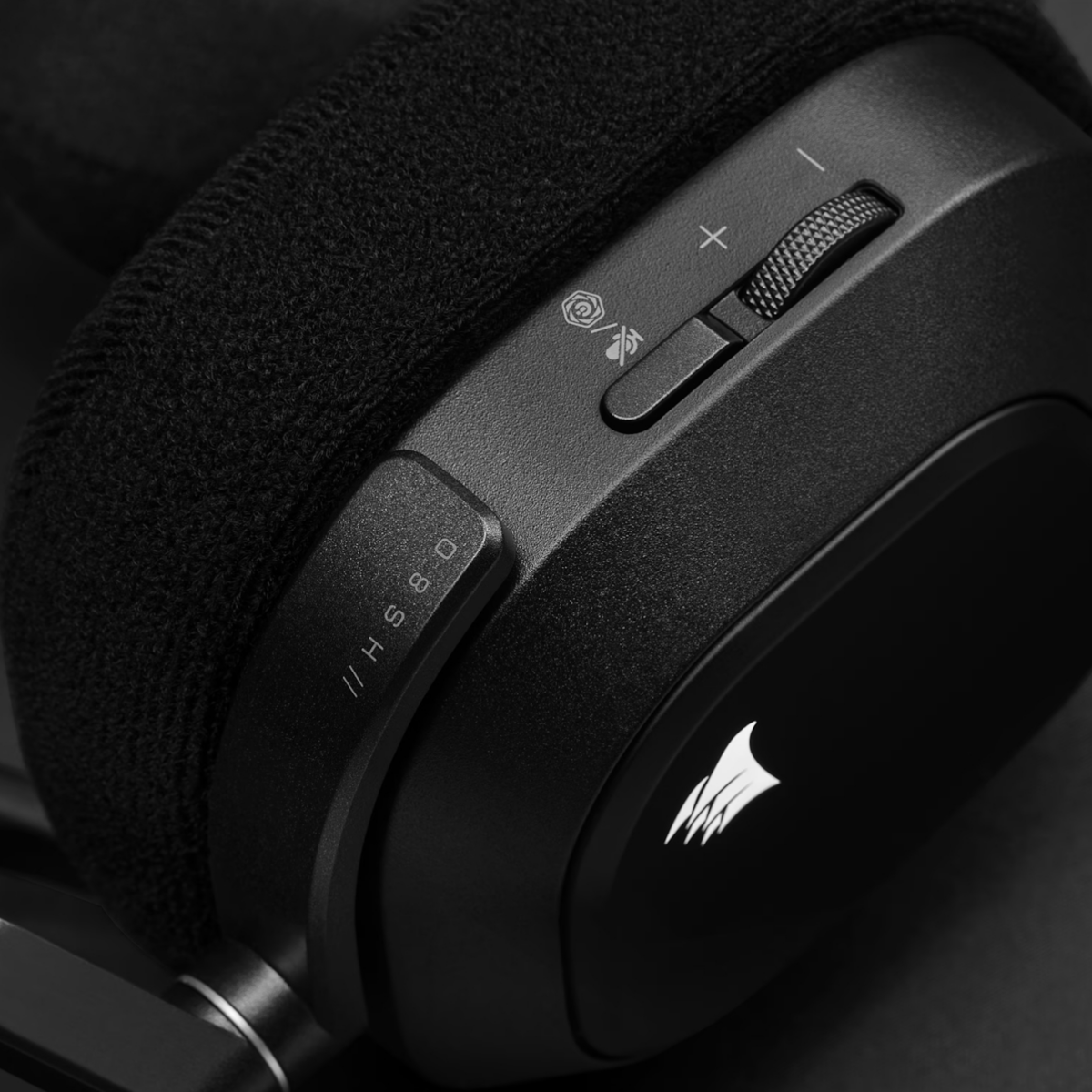 Mnm Box Deals | Corsair Hs80 Rgb Usb Wired Over-Ear Gaming Headset — Carbon Black Corsair HS80 RGB USB Wired Over-Ear Gaming Headset — Carbon Black - Image 7